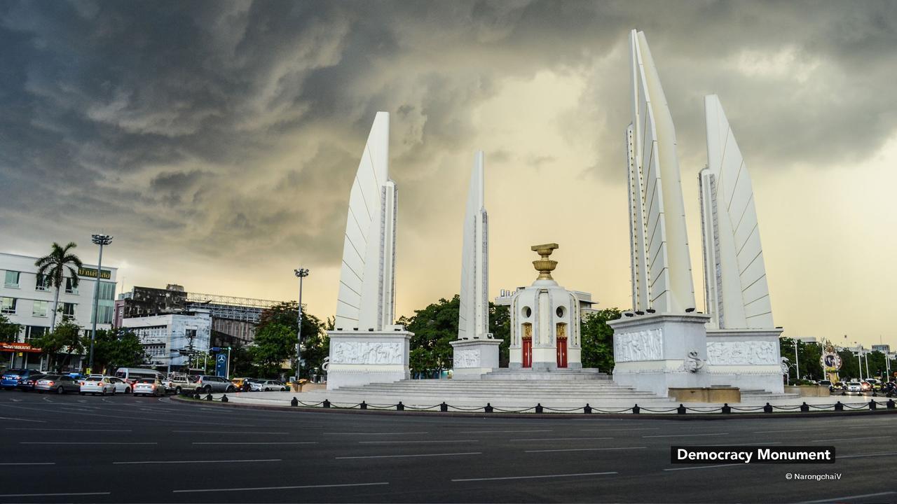 Zen Rooms Yaowarat Soi 7 Bangkok Buitenkant foto